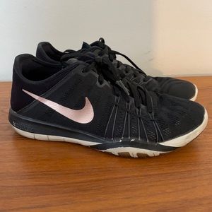 Nike Free TR training shoes black + rose gold